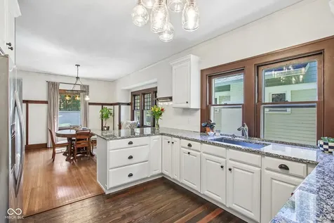 4220 Sunset Avenue Indianapolis IN 46208