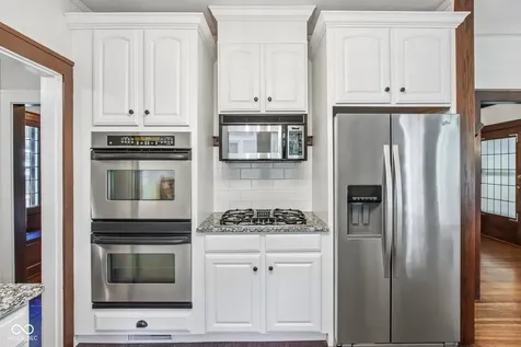4220 Sunset Avenue Indianapolis IN 46208