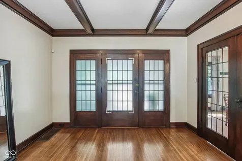 4220 Sunset Avenue Indianapolis IN 46208