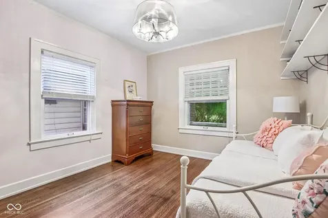 4220 Sunset Avenue Indianapolis IN 46208