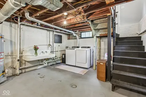 4220 Sunset Avenue Indianapolis IN 46208