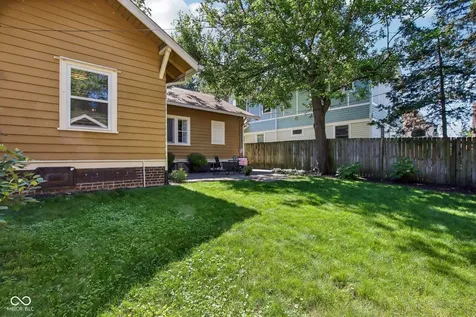 4220 Sunset Avenue Indianapolis IN 46208