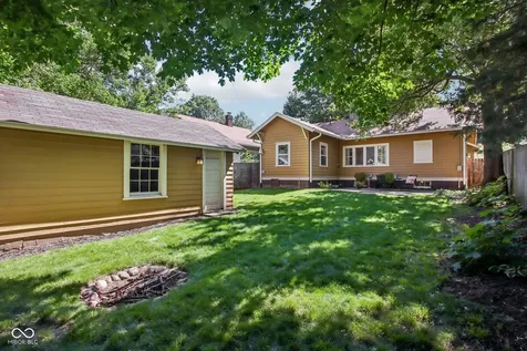4220 Sunset Avenue Indianapolis IN 46208