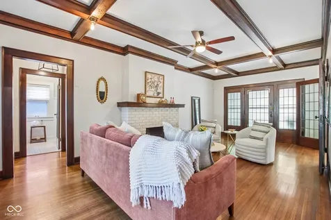 4220 Sunset Avenue Indianapolis IN 46208