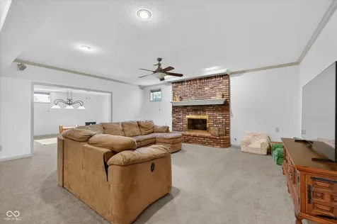 3762 Bent Tree Lane Greenwood IN 46143