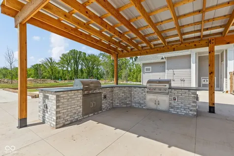 8313 Keeneland Road Zionsville IN 46077