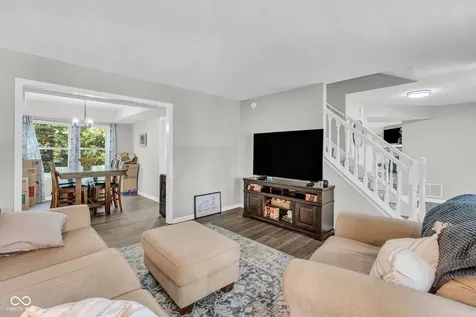 641 Saraina Lane New Whiteland IN 46184