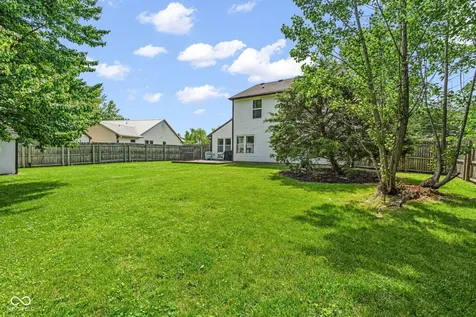 641 Saraina Lane New Whiteland IN 46184