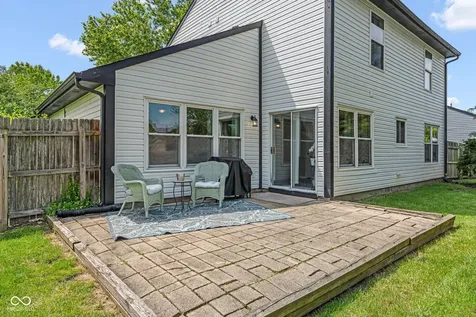 641 Saraina Lane New Whiteland IN 46184