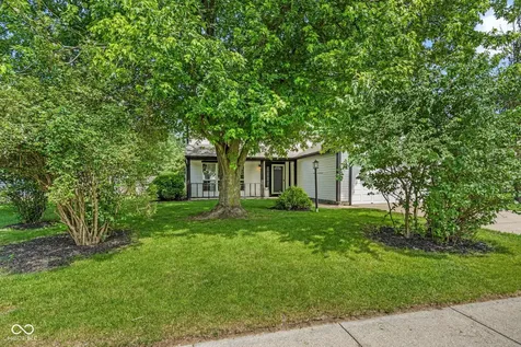 641 Saraina Lane New Whiteland IN 46184