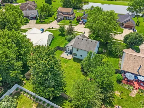 641 Saraina Lane New Whiteland IN 46184