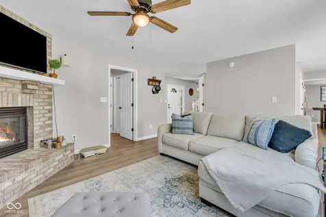 641 Saraina Lane New Whiteland IN 46184