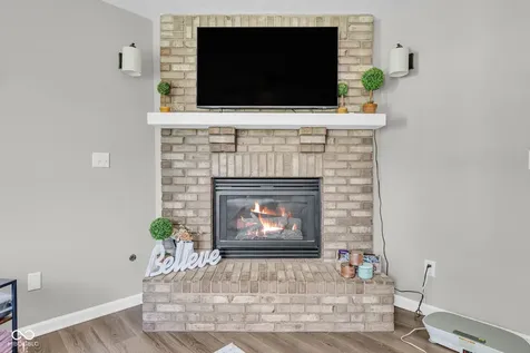 641 Saraina Lane New Whiteland IN 46184