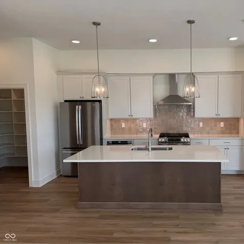8798 Chauncey Street Zionsville IN 46077