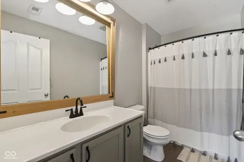 13975 Avalon Boulevard Fishers IN 46037