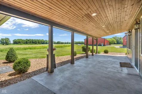 7661 S County Road 0 Clayton IN 46118