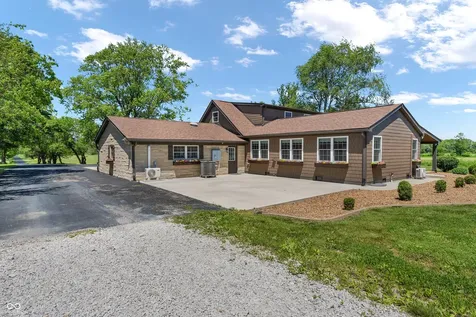 7661 S County Road 0 Clayton IN 46118