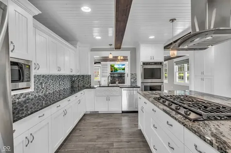 7661 S County Road 0 Clayton IN 46118