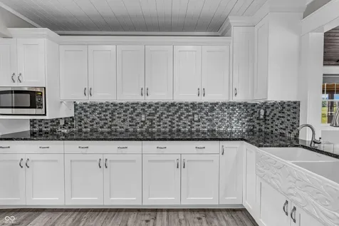7661 S County Road 0 Clayton IN 46118