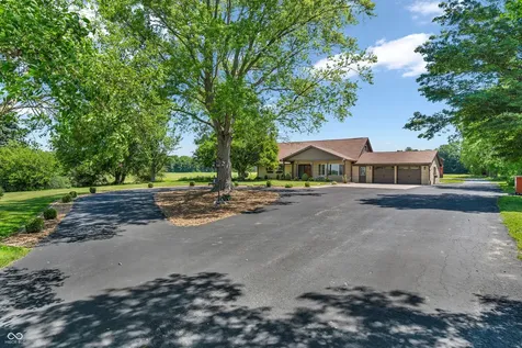 7661 S County Road 0 Clayton IN 46118