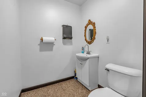 7661 S County Road 0 Clayton IN 46118