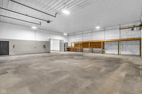 7661 S County Road 0 Clayton IN 46118