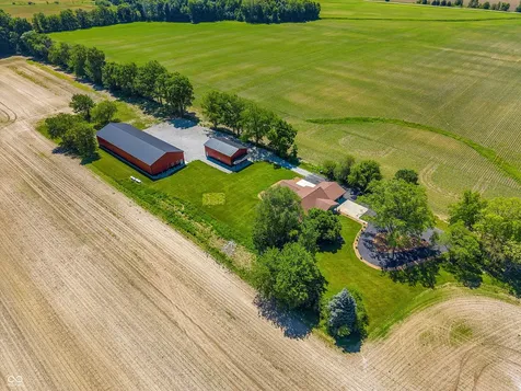 7661 S County Road 0 Clayton IN 46118
