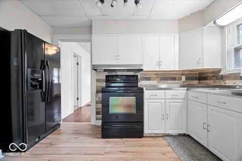3707 Rockville Road Indianapolis IN 46222