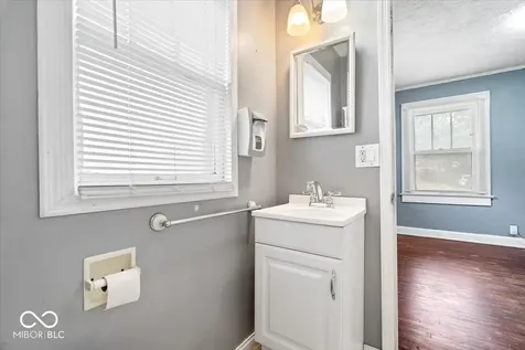 3707 Rockville Road Indianapolis IN 46222