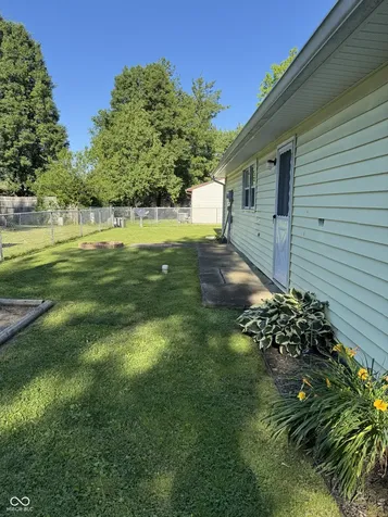 156 Hitchcock Drive Hope IN 47246