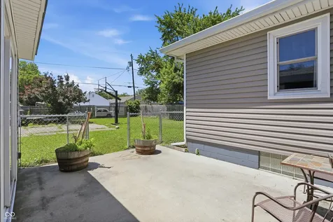 314 N 6th Avenue Beech Grove IN 46107