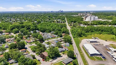 314 N 6th Avenue Beech Grove IN 46107