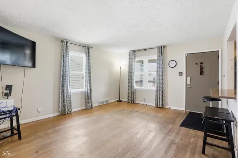 314 N 6th Avenue Beech Grove IN 46107