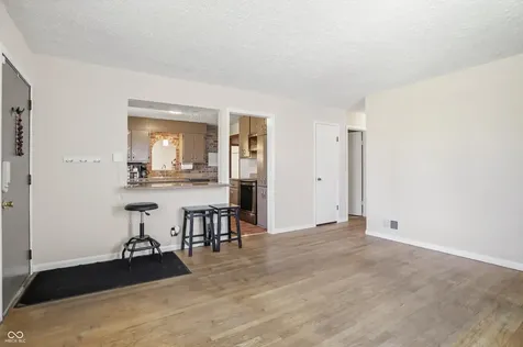 314 N 6th Avenue Beech Grove IN 46107