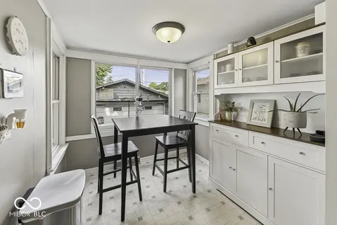 305 N 20th Beech Grove IN 46107