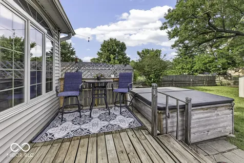 305 N 20th Beech Grove IN 46107