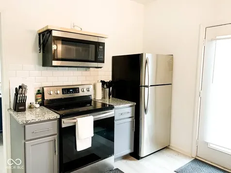 1525 Kennington Street Indianapolis IN 46225
