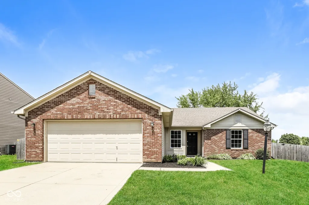 9790 Stonewall Lane Avon IN 46123