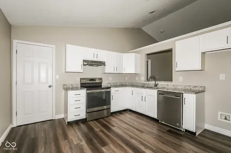 9790 Stonewall Lane Avon IN 46123