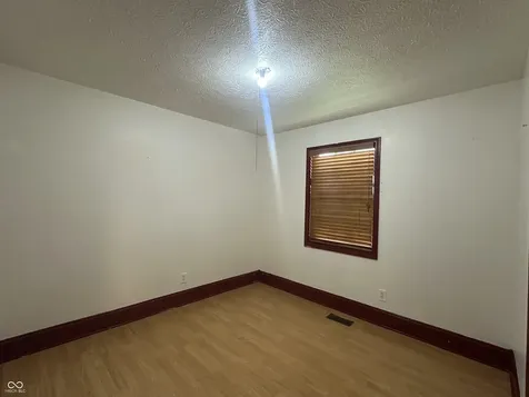 8437 Chittimwood Drive Indianapolis IN 46227