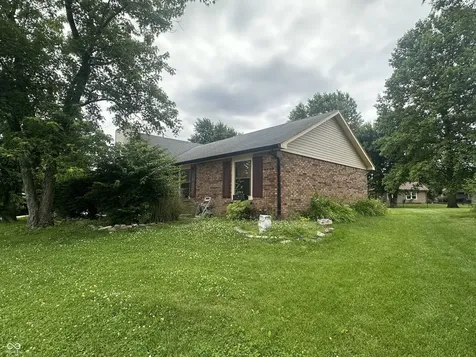 8437 Chittimwood Drive Indianapolis IN 46227