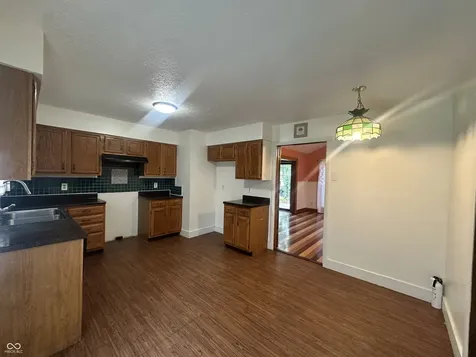 8437 Chittimwood Drive Indianapolis IN 46227