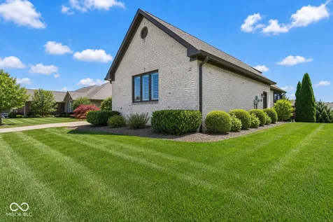 1772 Calvert Farms Drive Greenwood IN 46143