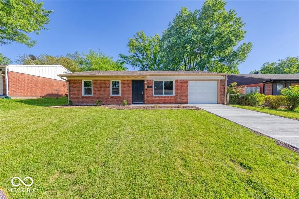 7821 Souter Drive Indianapolis IN 46219