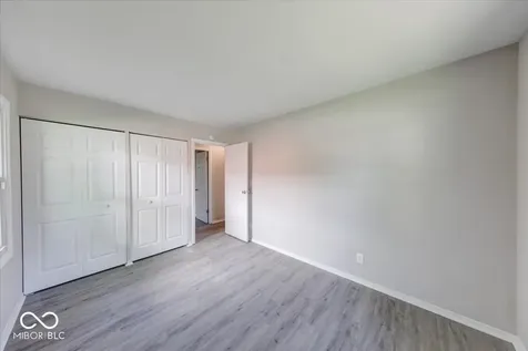 7821 Souter Drive Indianapolis IN 46219