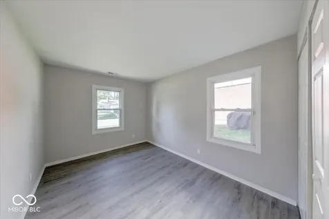 7821 Souter Drive Indianapolis IN 46219