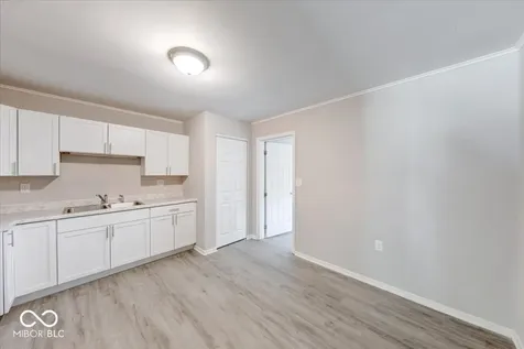 7821 Souter Drive Indianapolis IN 46219