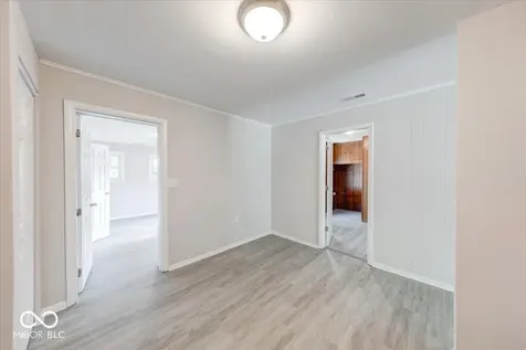 7821 Souter Drive Indianapolis IN 46219