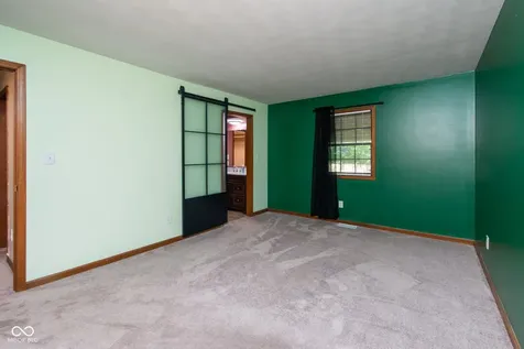2236 Country Club Road Indianapolis IN 46234