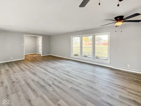 1208 Elizabeth Lane Terre Haute IN 47802